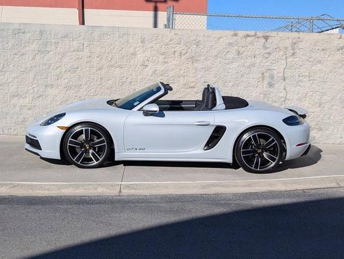 2025 Porsche 718 Boxster 