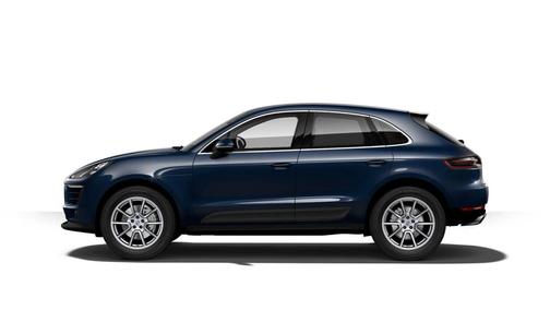 Dark Blue Metallic 2016 Porsche Macan