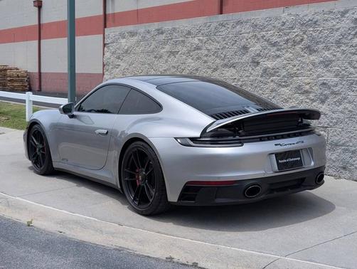 GT-Silver Metallic 2022 Porsche 911