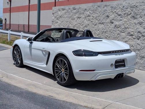 White 2025 Porsche 718 Boxster