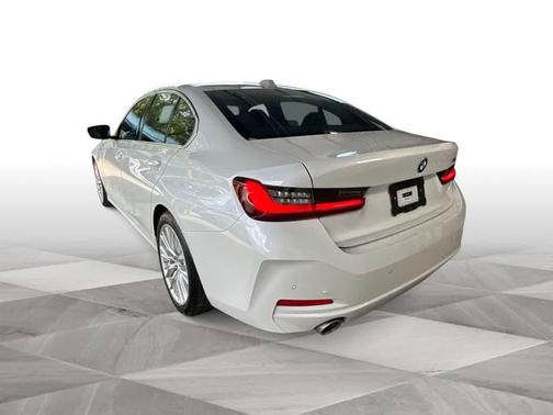 2024 BMW 330 i
