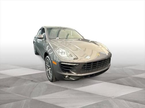 2018 Porsche Macan Base