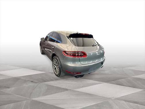 2018 Porsche Macan Base