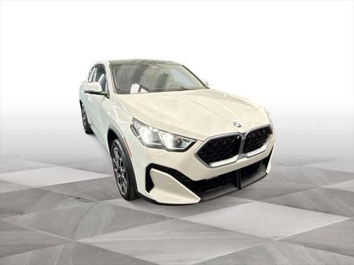 2025 BMW X2 xDrive28i