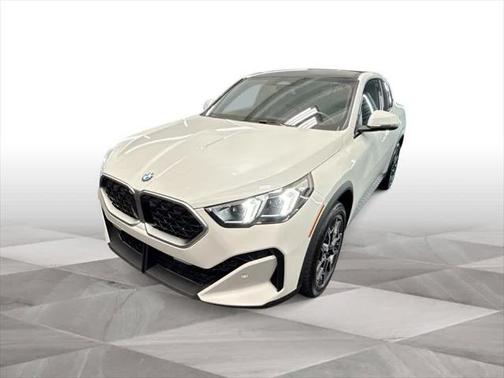 2025 BMW X2 xDrive28i
