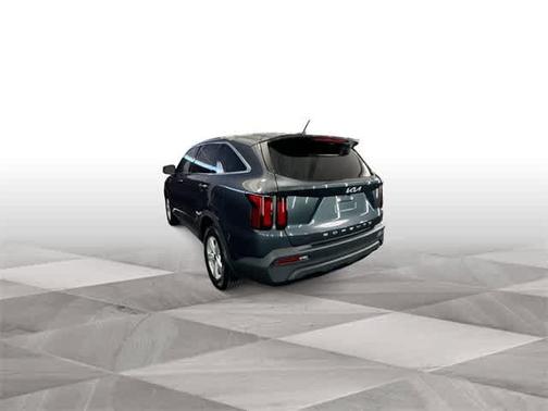2022 Kia Sorento LX