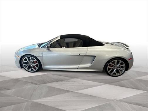 2011 Audi R8 5.2 quattro Spyder