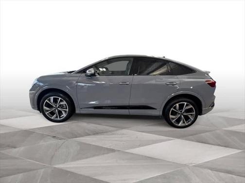 2024 Audi Q4 e-tron Premium Plus 50 quattro
