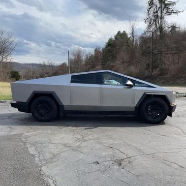 2024 Tesla Cybertruck All-Wheel Drive