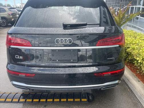 2024 Audi Q5 45 S line Premium