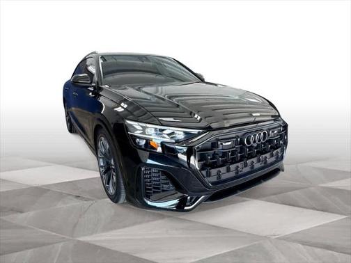 2025 Audi Q8 55 Prestige