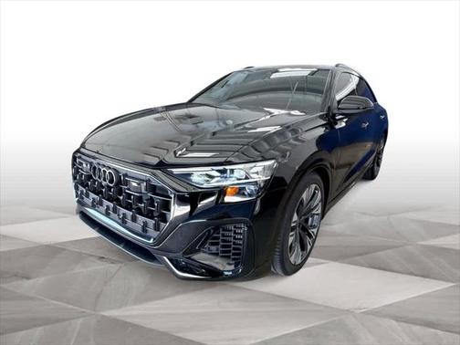 2025 Audi Q8 55 Prestige