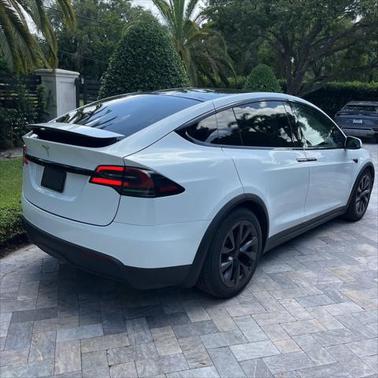 2022 Tesla Model X Dual Motor All-Wheel Drive