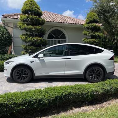 2022 Tesla Model X Dual Motor All-Wheel Drive