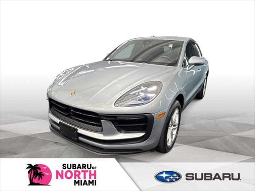 2024 Porsche Macan Base