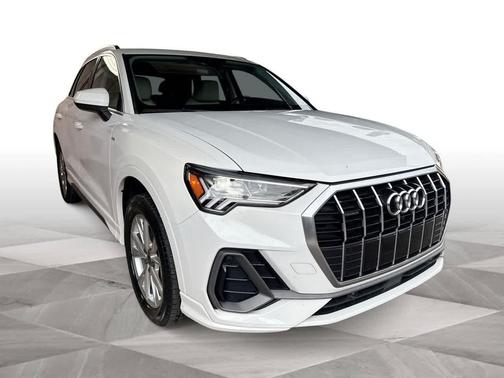 2023 Audi Q3 Premium 45 TFSI S line quattro Tiptronic