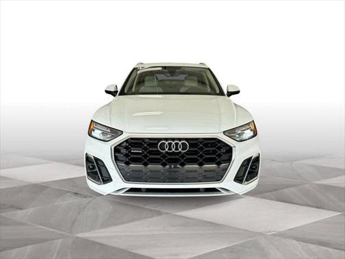 2024 Audi Q5 45 S line Premium