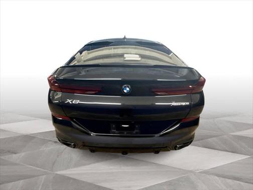 2022 BMW X6 xDrive40i