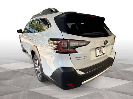 2025 Subaru Outback Touring