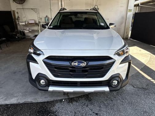 2025 Subaru Outback Touring