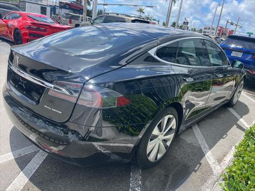 2021 Tesla Model S Long Range