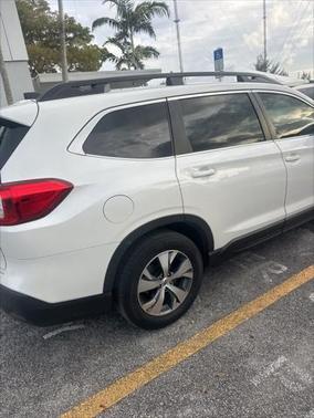 2023 Subaru Ascent Premium 8-Passenger