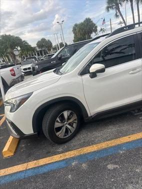 2023 Subaru Ascent Premium 8-Passenger