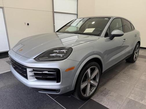 2024 Porsche Cayenne AWD