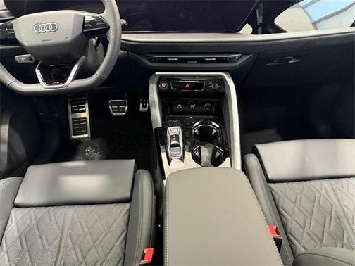 2025 Audi SQ5 Sportback 3.0T Premium