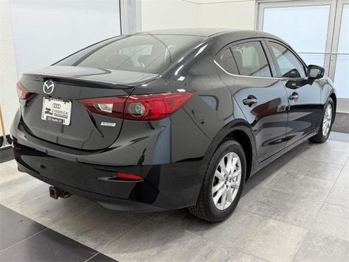 2016 Mazda Mazda3 i Touring