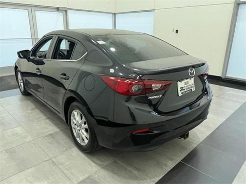 2016 Mazda Mazda3 i Touring