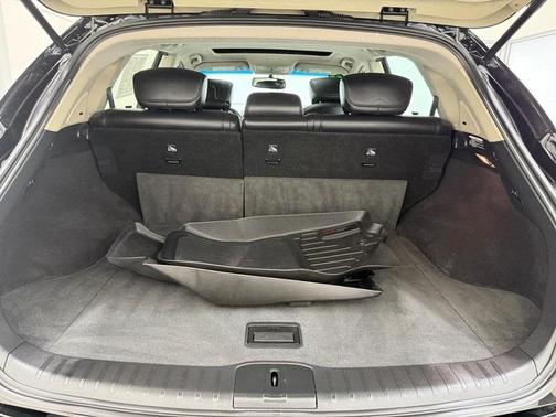2016 INFINITI QX50 Base