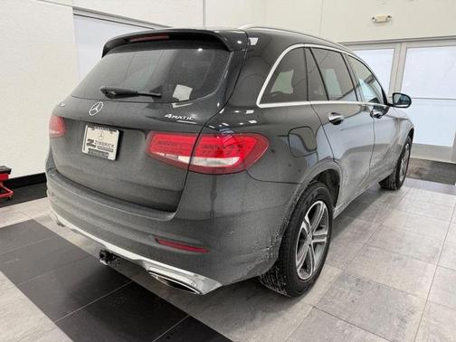 2017 Mercedes-Benz GLC 300 Base 4MATIC