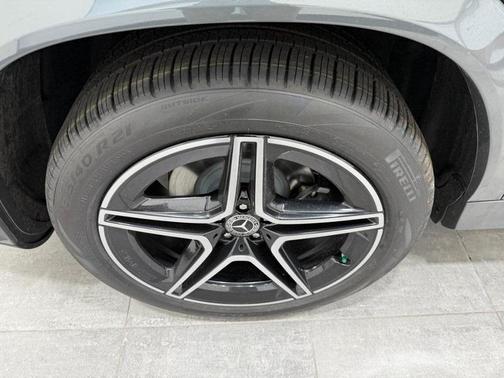 2026 Mercedes-Benz GLS 450 4MATIC