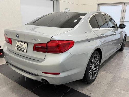 2020 BMW 530 i xDrive