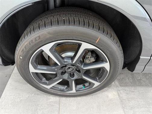 2025 Audi Q3 45 S line Premium