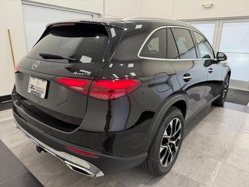 2026 Mercedes-Benz GLC 350e