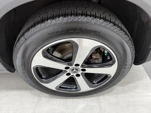 2021 Mercedes-Benz GLC 300 Base 4MATIC
