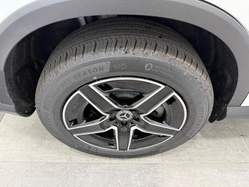 2026 Mercedes-Benz GLC 300 Base 4MATIC