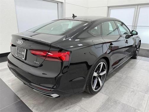 2025 Audi A5 Sportback 45 S line quattro Premium