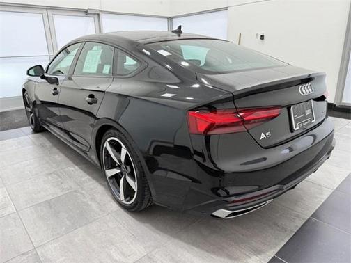 2025 Audi A5 Sportback 45 S line quattro Premium