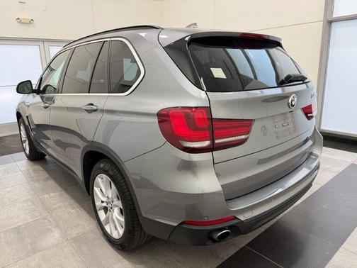 Space Gray Metallic 2016 BMW X5 xDrive35i