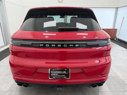 2024 Porsche Cayenne Base