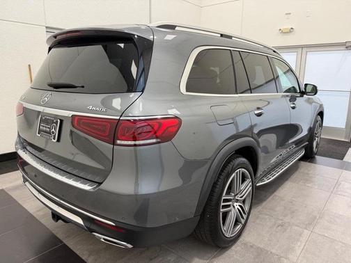2023 Mercedes-Benz GLS 450 4MATIC