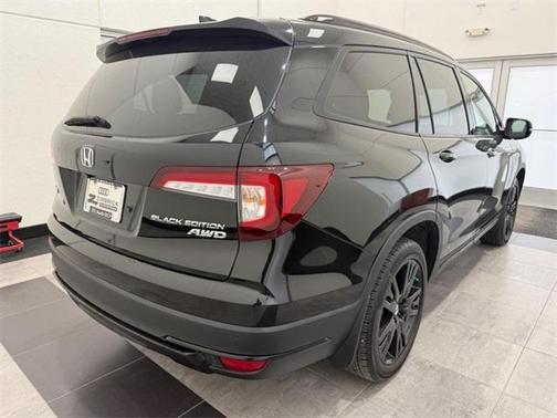 2021 Honda Pilot Black Edition