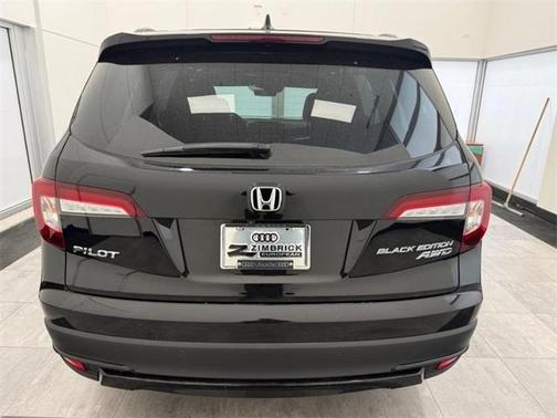 2021 Honda Pilot Black Edition
