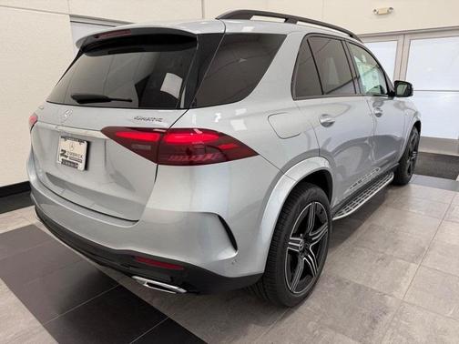 2025 Mercedes-Benz GLE 450e 4MATIC
