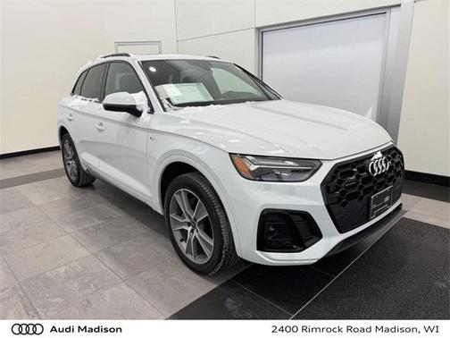 2025 Audi Q5 45 S line quattro Premium