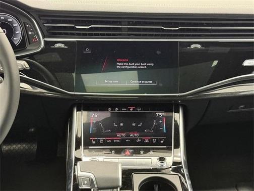 2026 Audi Q7 55 Premium Plus