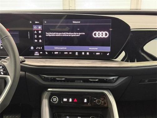 2025 Audi Q5 2.0T quattro Premium